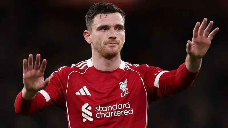 Andrew Robertson: Từ Scotland đến đỉnh vinh quang cùng Liverpool 3 Andrew Robertson Andrew Robertson trong màu áo Liverpool ăn mừng bàn thắng phần 4