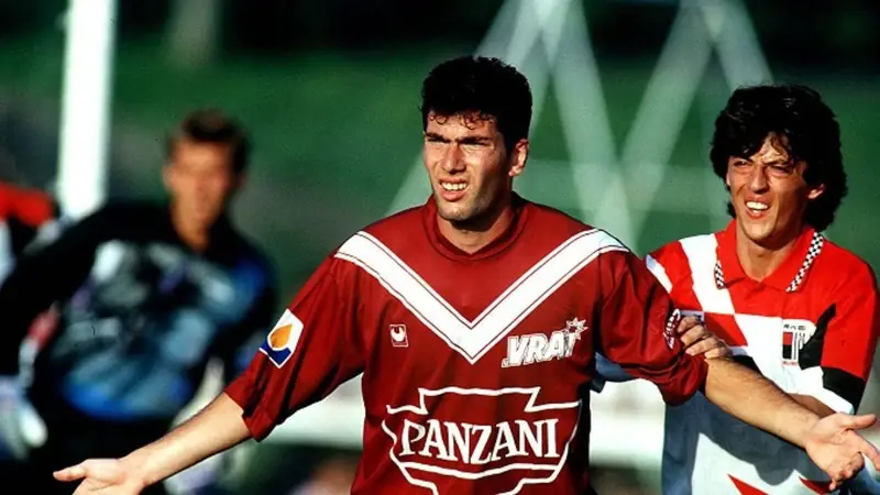 Bixente Lizarazu Bixente Lizarazu thi đấu cho Bordeaux phần 3