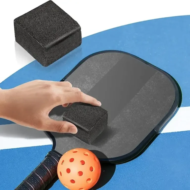 Bí Quyết Giữ Vợt Pickleball Sáng Bóng: Vệ Sinh & Bảo Quản Chuẩn Chuyên Gia 2026 9 cach bao quan va ve sinh vot pickleball lau mat vot pickleball
