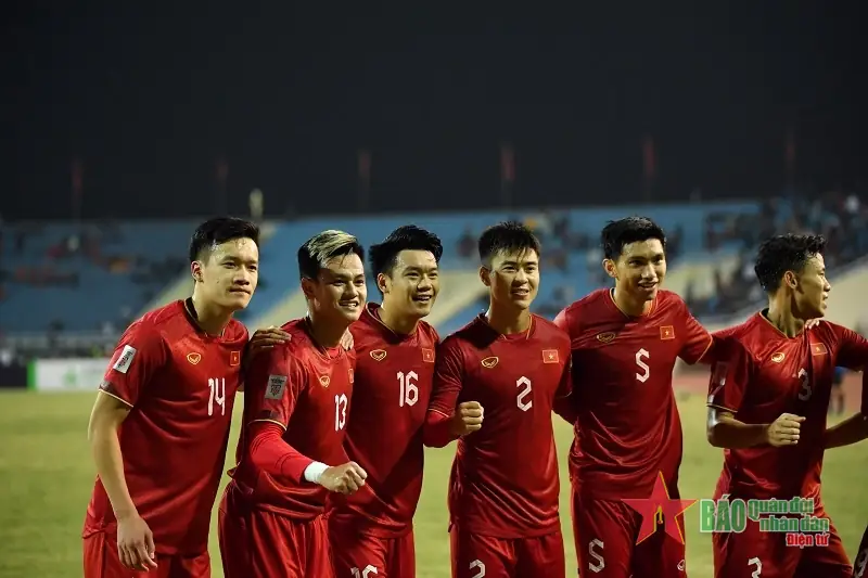 cách việt nam đánh bại malaysia ăn mừng bàn thắng