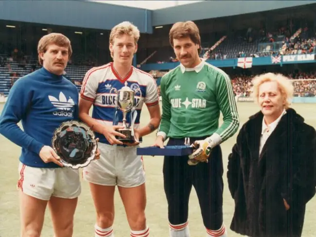 David Seaman David Seaman trong màu áo Birmingham City phần 3