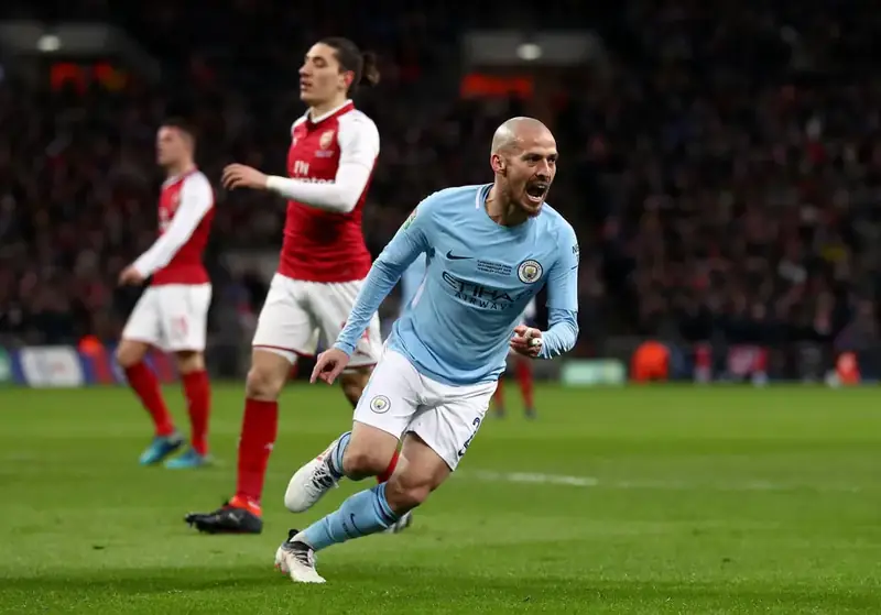 David Silva David Silva ăn mừng bàn thắng cho Manchester City phần 4