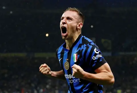 Davide Frattesi: Hành Trình Chinh Phục Đỉnh Cao Của Sao Mai Inter 3 Davide Frattesi Davide Frattesi ăn mừng bàn thắng cho Inter Milan phần 4