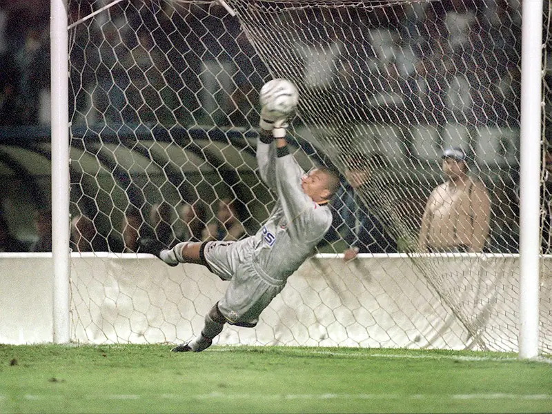 Dida: Huyền thoại găng tay, bức tường thép Brazil 2 Dida Dida trong màu áo Corinthians phần 3