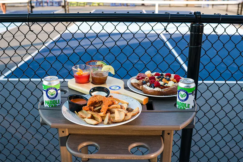 dinh dưỡng cho người chơi pickleball bữa ăn nhẹ trước khi chơi pickleball