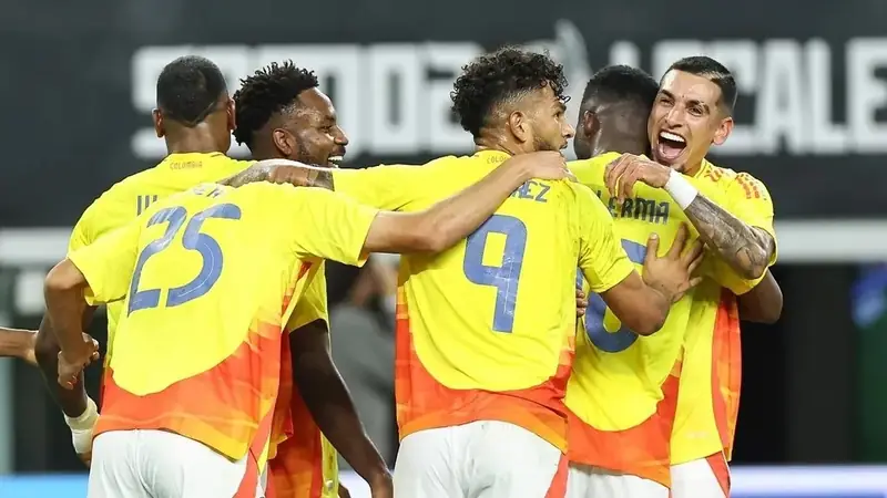 Đội tuyển Colombia HLV và cầu thủ Đội tuyển Colombia tập luyện/thi đấu giải đấu lớn phần 4