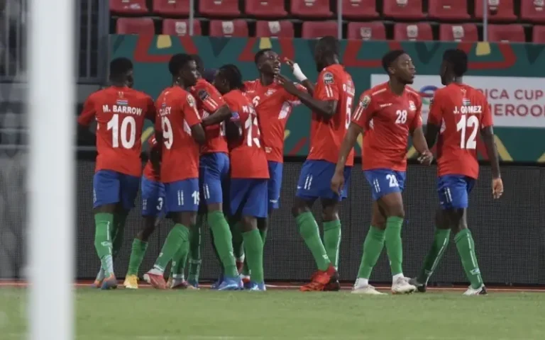 doi tuyen gambia doi hinh thi dau doi tuyen gambia 0