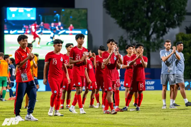 Đội tuyển Singapore: Hành trình chinh phục đỉnh cao châu Á 2027 3 Đội tuyển Singapore Cầu thủ Đội tuyển Singapore tập luyện phần 4