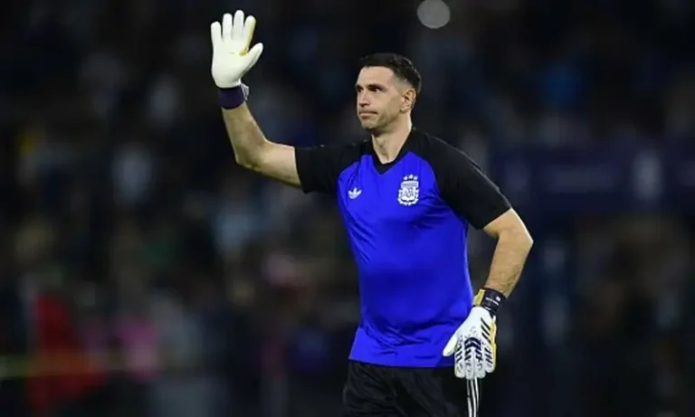 emiliano martinez chan dung cau thu emiliano martinez 0