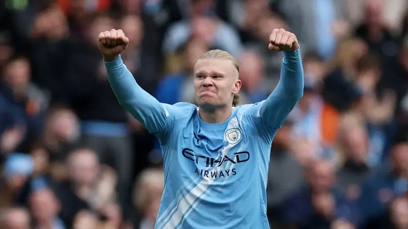 Erling Haaland Erling Haaland ăn mừng bàn thắng cho Borussia Dortmund phần 4