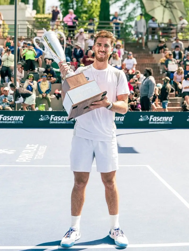 Federico Staksrud Federico Staksrud ăn mừng danh hiệu pickleball phần 4