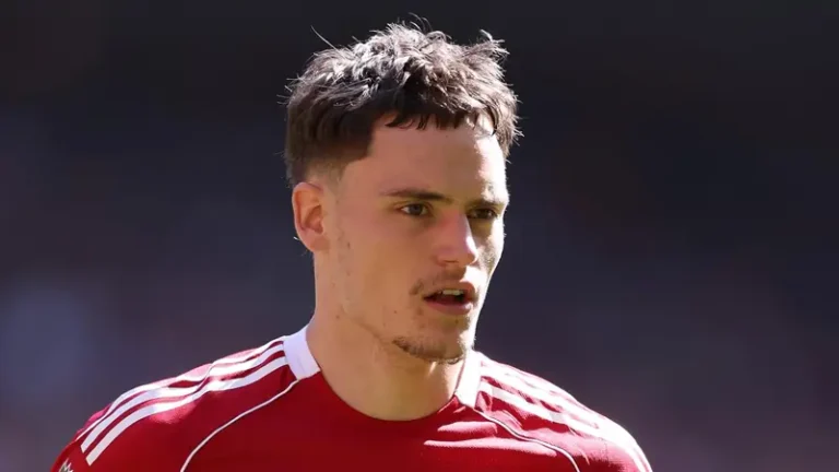 Florian Wirtz: Từ Sao Mai Đến Nhạc Trưởng Tương Lai Của Liverpool 1 florian wirtz chan dung cau thu florian wirtz 0