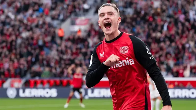 Florian Wirtz Florian Wirtz thi đấu cho Bayer Leverkusen phần 3