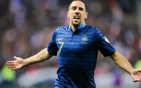 Franck Ribéry Franck Ribéry khoác áo đội tuyển Pháp phần 4