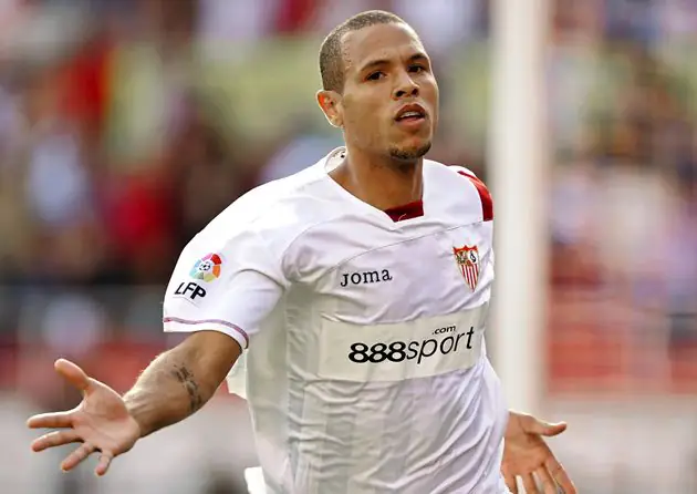 Frédéric Kanouté Frédéric Kanouté trong màu áo Sevilla FC phần 3