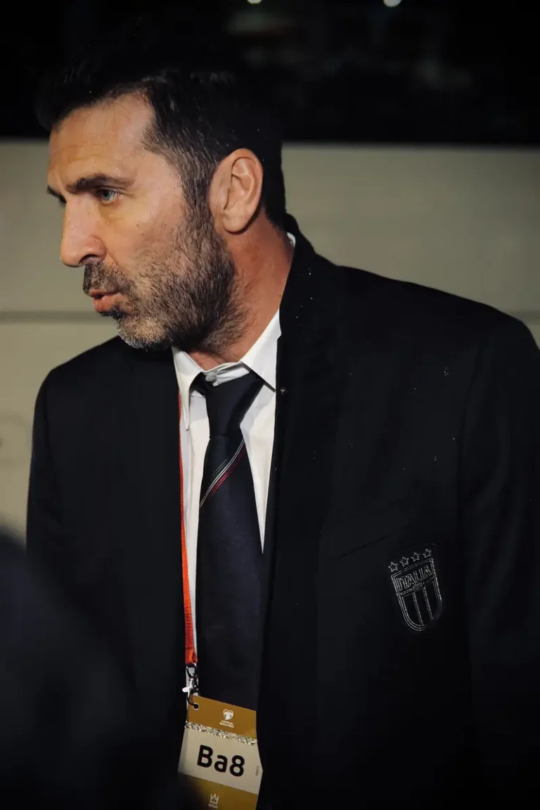 gianluigi buffon chan dung cau thu gianluigi buffon 0