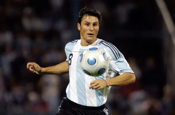 Javier Zanetti Javier Zanetti trong màu áo ĐTQG Argentina phần 4