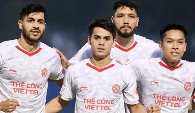 Khuất Văn Khang Khuất Văn Khang trong màu áo Thể Công – Viettel thi đấu tại V.League