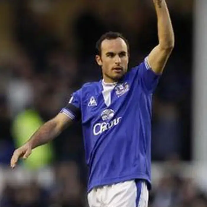 Landon Donovan: Hành Trình Huyền Thoại Bóng Đá Mỹ 3 Landon Donovan Landon Donovan trong màu áo Everton phần 4