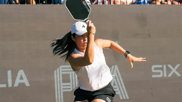 Lea Jansen: Hành trình Vươn Tầm Biểu Tượng Pickleball Thế Giới 3 Lea Jansen Lea Jansen ăn mừng chiến thắng pickleball phần 4