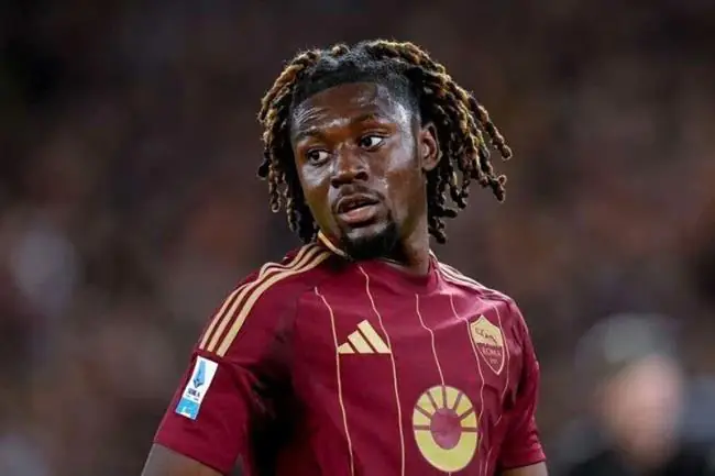 Manu Koné: Hành Trình Vươn Tầm Tiền Vệ Tài Năng Pháp 3 Manu Koné Manu Koné trong màu áo AS Roma phần 4