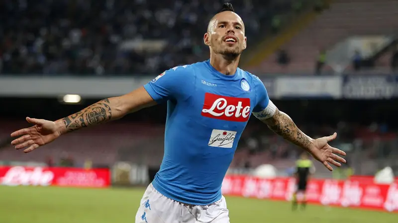Marek Hamšík: Hành trình huyền thoại của "Chiến binh Slovakia" 2 Marek Hamšík Marek Hamšík trong màu áo Napoli phần 3