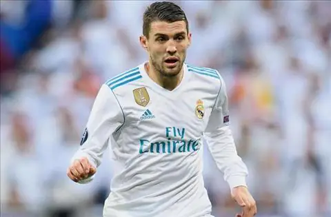 Mateo Kovačić Mateo Kovačić trong màu áo Real Madrid phần 4