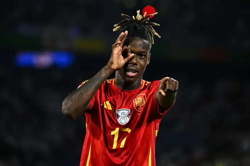 Nico Williams: Hành trình từ tài năng trẻ đến ngôi sao La Liga 3 Nico Williams Nico Williams khoác áo ĐTQG Tây Ban Nha phần 4