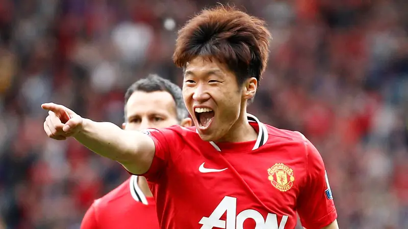Park Ji-sung: Hành Trình Huyền Thoại Từ Châu Á Đến Đỉnh Cao Châu Âu 3 Park Ji-sung Park Ji-sung ăn mừng bàn thắng cho Manchester United phần 4