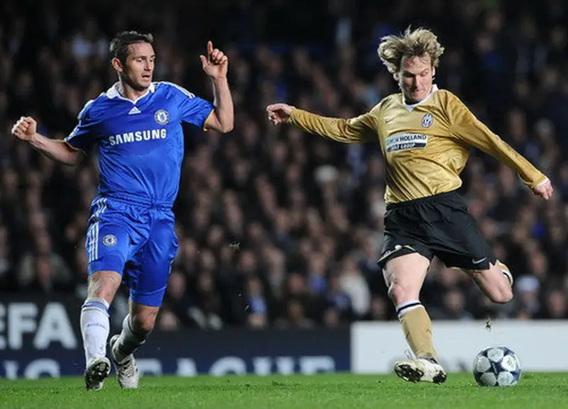 Pavel Nedvěd: Hành trình từ Cơn gió nhẹ đến Biểu tượng Juventus 2 Pavel Nedvěd Pavel Nedvěd trong màu áo Sparta Praha phần 3