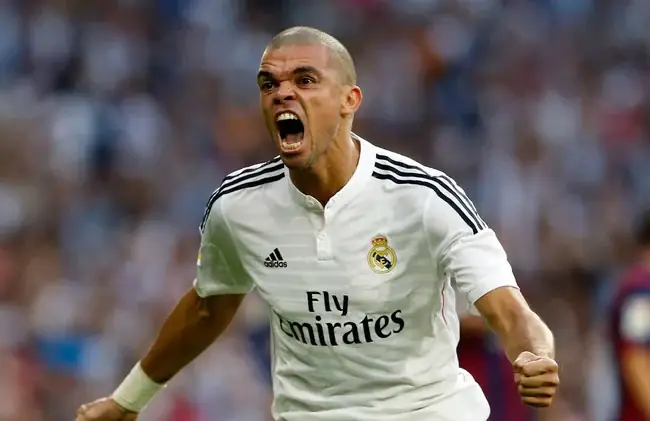 Pepe: Hành trình Lẫy lừng của Chiến binh Thép 3 Pepe Pepe trong màu áo Real Madrid phần 4