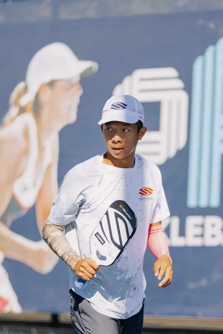 quang duong pick van dong vien pickleball quang duong thoi tre 0