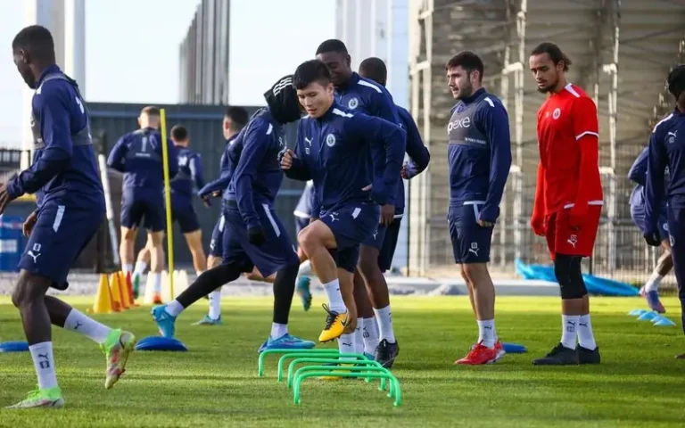 quang hai sang phap pau fc quang hai tap luyen tai phap