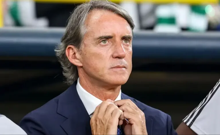 roberto mancini chan dung cau thu roberto mancini 0