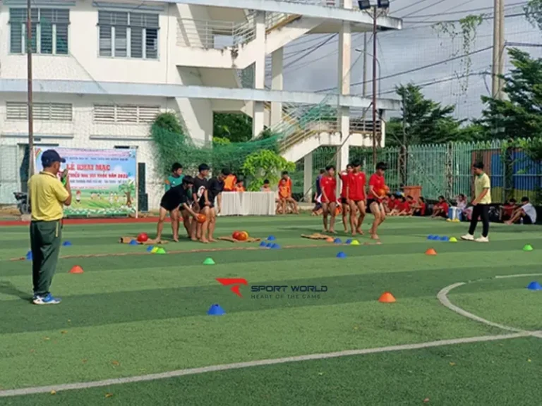 san bong da tai huyen nha be san bong da nha thieu nhi huyen nha be