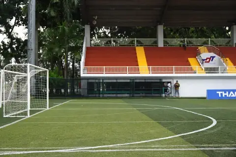 Sân Bóng đá Phường Hàng Bạc: Khám Phá Điểm Đến Cháy Bỏng Cùng Dân Phủi 2026 9 san bong da tai phuong hang bac san bong long bien
