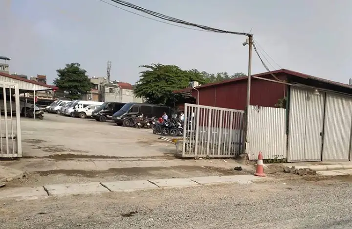 Sân bóng đá tại Quận Ba Đình Sân Bóng Đá Phúc Xá ( Hồng Hà 1)
