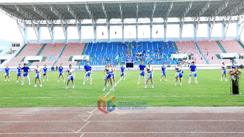 Sân bóng đá tại Quảng Ninh Sân Bóng Đá Than Quảng Ninh