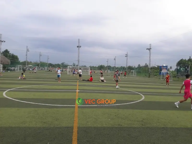 Sân Bóng Đá Vĩnh Long: Khám Phá Top 10 Điểm Đến Chất Lượng Nhất 2026 4 Sân bóng đá tại Vĩnh Long Sân bóng Đại Học Xây Dựng Miền Tây
