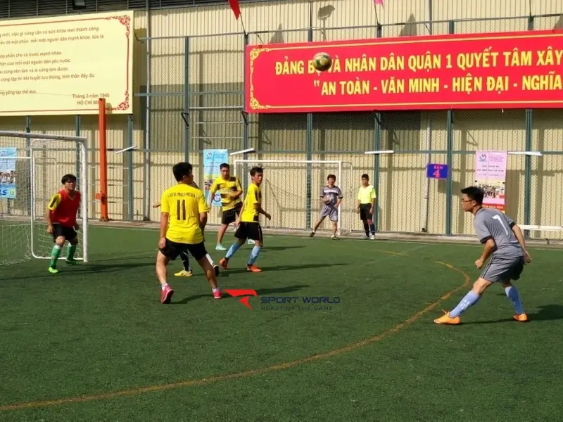 Sân bóng đá Tao Đàn - Quận 1 bảng giá thuê sân bóng đá