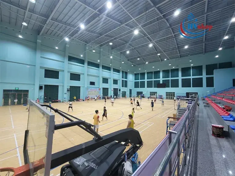 Đà Nẵng: 7+ Sân Cầu Lông “Hot” Nhất 2026 Bạn Không Thể Bỏ Qua! 5 san cau long da nang mat san cau long