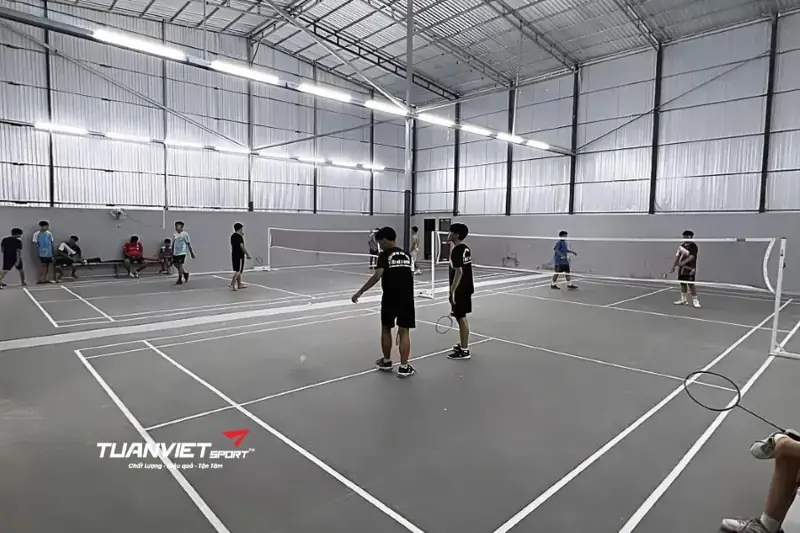Khám Phá Sân Cầu Lông Tại An Giang: Trải Nghiệm Đỉnh Cao 2026 3 Sân cầu lông tại An Giang Sân Cầu Lông Hoài Phong
