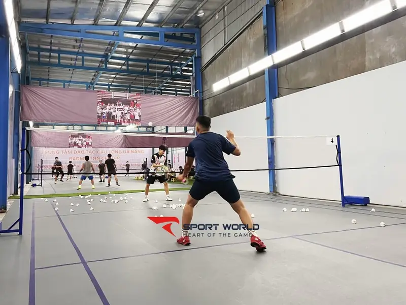 Sân cầu lông tại Đà Nẵng Sân Cầu Lông Win Win Badminton