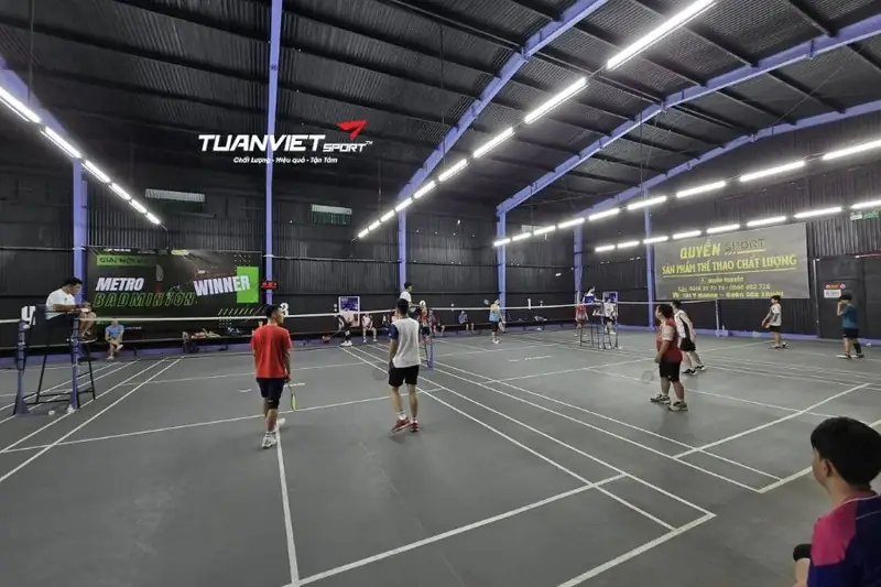 Khám Phá Sân Cầu Lông Tại Đắk Lắk: Top Địa Điểm Chất Lượng Nhất 2026 8 Sân cầu lông tại Đắk Lắk Sân cầu lông QUYỀN SPORT