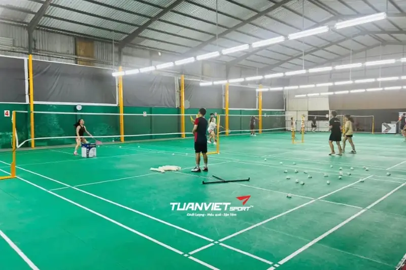 Khám Phá Sân Cầu Lông Đồng Tháp: Top 10 Điểm Đến Đỉnh Cao 2026 7 Sân cầu lông tại Đồng Tháp Câu Lạc Bộ Cầu Lông Bình Thành với không khí thân thiện