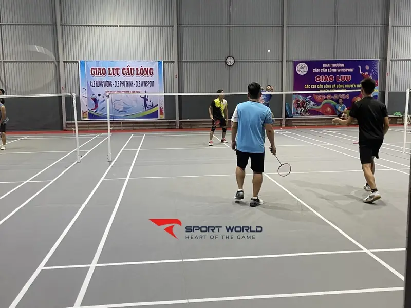 Sân cầu lông tại Huyện Hòa Vang Sân Cầu Lông Win Win Badminton