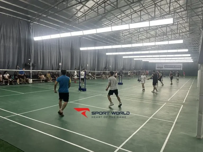 Sân Cầu Lông Huyện Hòa Vang 2026: Khám Phá Điểm Đến Mới Nhất! 2 san cau long tai huyen hoa vang san pickleball va cau long sao vang club