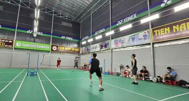 Sân cầu lông tại Nghệ An Sân cầu lông quán bàu