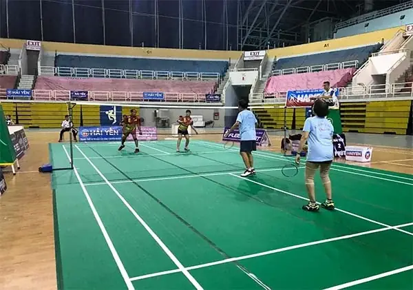 Sân cầu lông tại Phú Thọ 2026: Khám phá Top 5 Địa điểm Vàng cho Fan Cầu Lông 2 Sân cầu lông tại Phú Thọ Sân cầu lông Minh Phương 2