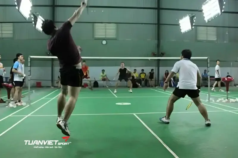 Sân cầu lông tại Phường Cầu Kho Sân cầu lông NHÓM BẠN